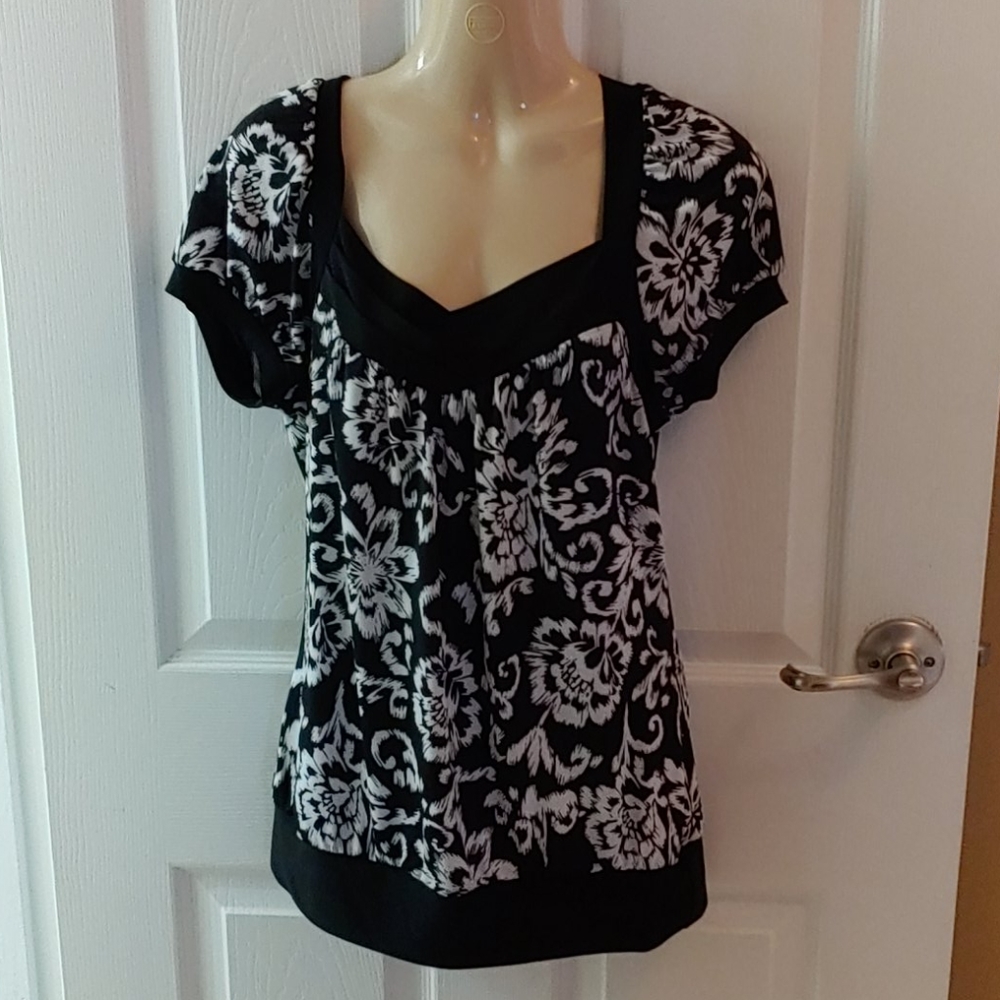 Cleo top 4/$20
